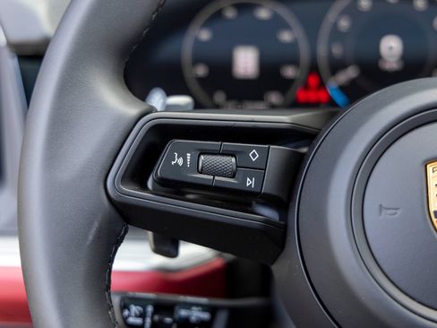 New 2026 Porsche Cayenne Coupe AWD/4WD image 38