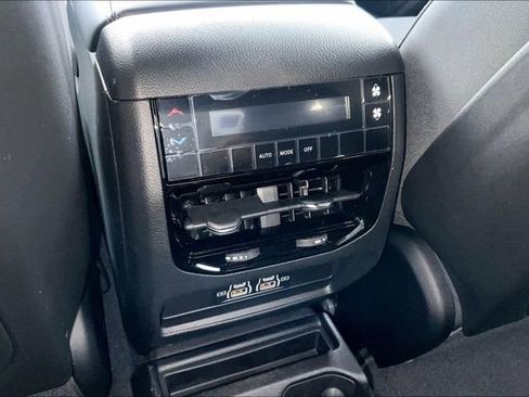 New 2026 Jeep Grand Cherokee L Laredo AWD/4WD image 17