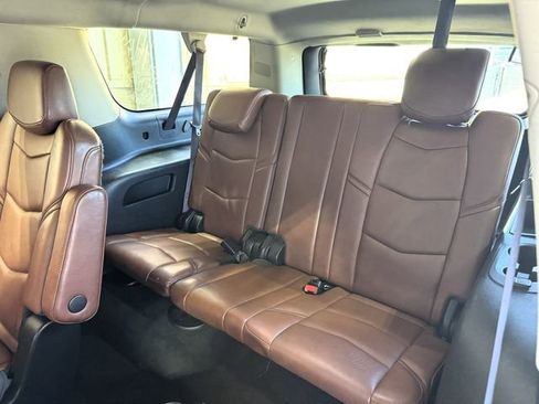 Used 2015 Cadillac Escalade ESV Premium AWD/4WD image 19