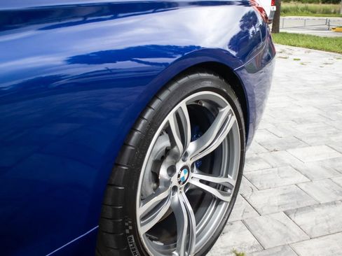 Used 2013 BMW M6 Convertible RWD image 38