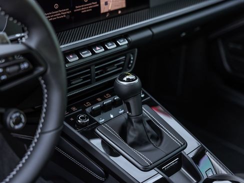 Certified 2026 Porsche 911 GT3 RWD image 14