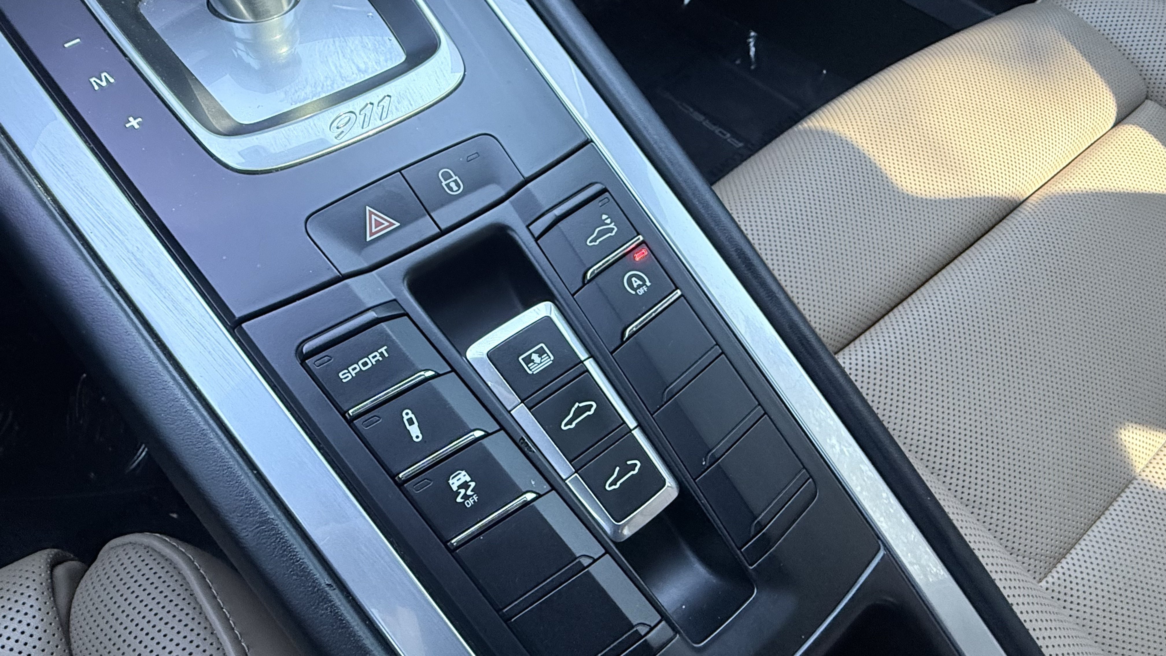 Used 2018 Porsche 911 Carrera image 39