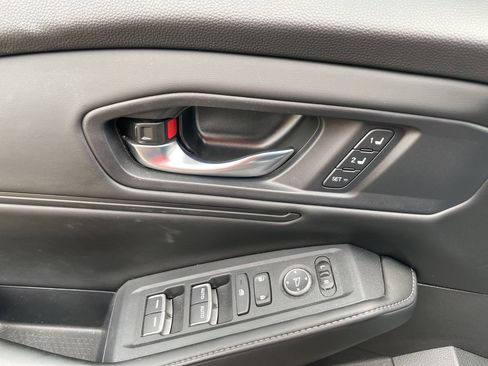 Used 2023 Honda Accord Sport image 20