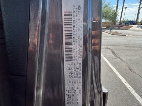 Used 2019 Jeep Wrangler Unlimited Sport S AWD/4WD image 32