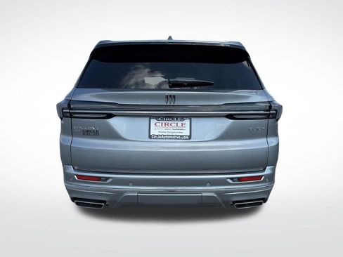New 2026 Buick Enclave Avenir w/ Super Cruise Package image 5