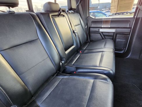 Used 2015 Ford F150 Lariat image 25