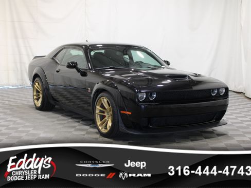 Used 2021 Dodge Challenger R/T Scat Pack RWD image 1