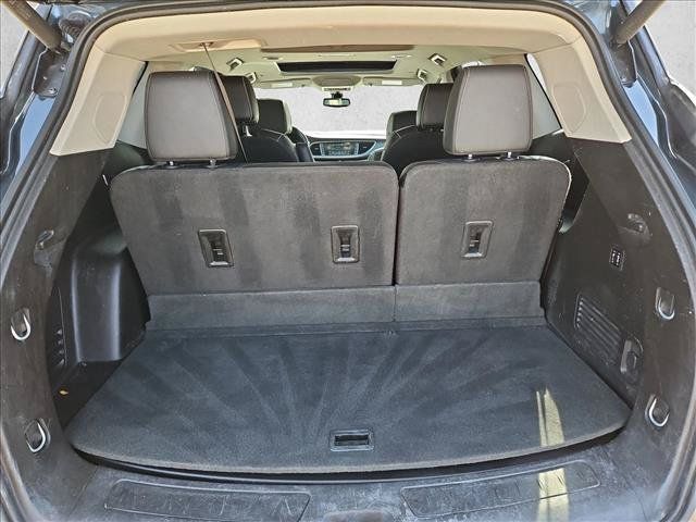 Used 2019 Buick Enclave Avenir w/ Avenir Technology Package FWD image 6
