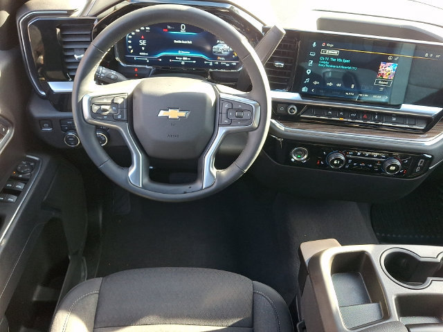 Used 2023 Chevrolet Silverado 1500 LT AWD/4WD image 13