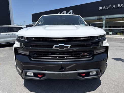 Used 2019 Chevrolet Silverado 1500 LT Trail Boss AWD/4WD image 9