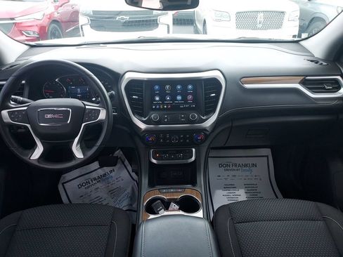 Used 2023 GMC Acadia SLE FWD image 15