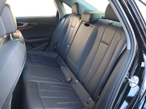 Used 2022 Audi A4 2.0T Premium w/ Convenience Package AWD/4WD image 32