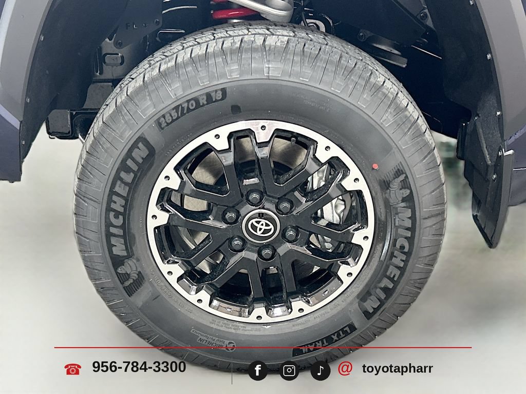 New 2026 Toyota Tundra SR5 w/ TRD Off-Road Premium Package AWD/4WD image 29