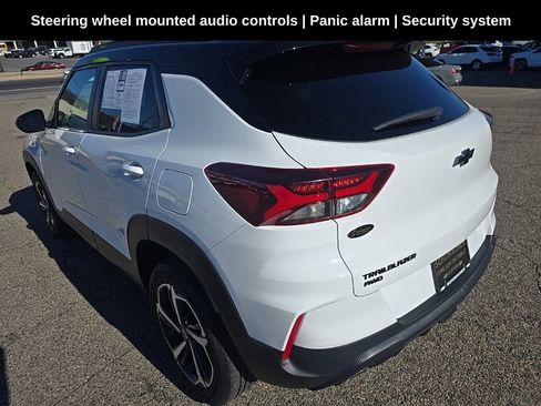 Used 2023 Chevrolet TrailBlazer RS w/ Convenience Package image 5