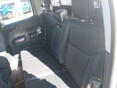 Used 2023 Ford Maverick Tremor w/ Tremor Off-Road Package image 14