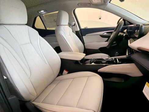 New 2026 Buick Envision Avenir image 31