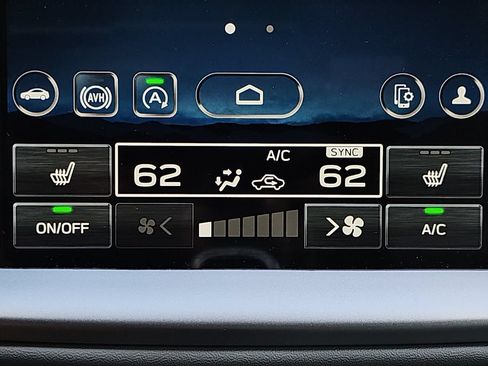 Certified 2025 Subaru Legacy Premium AWD/4WD image 25