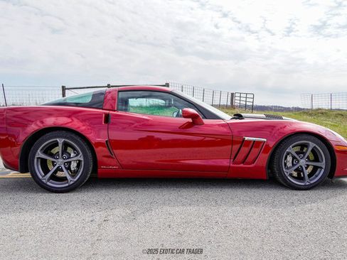 Used 2011 Chevrolet Corvette Grand Sport w/ Preferred Equipment Group image 16