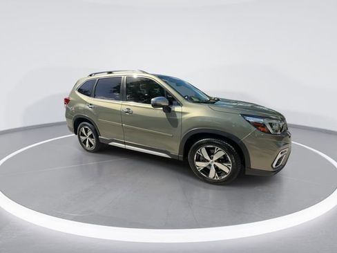 Used 2019 Subaru Forester Touring AWD/4WD image 9
