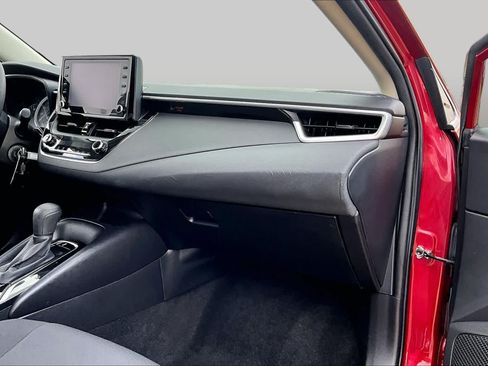 Used 2022 Toyota Corolla LE FWD image 18