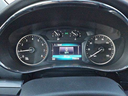 Used 2021 Buick Encore Preferred image 24