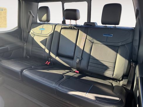 New 2026 Ford F250 Platinum w/ FX4 Off-Road Package image 16