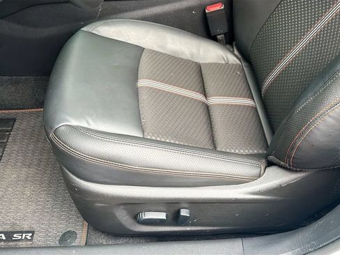 Used 2025 Nissan Altima 2.5 SR FWD image 18