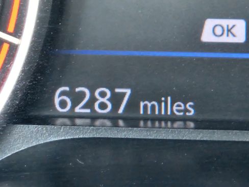 Used 2024 Nissan Altima 2.5 SR w/ SR Premium Package image 16