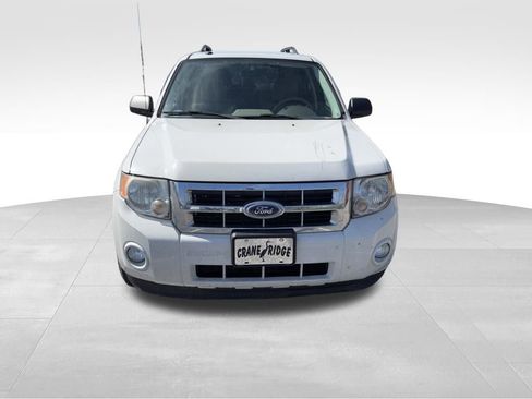 Used 2011 Ford Escape XLT image 8