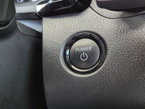 Used 2025 Toyota Camry XSE FWD image 19