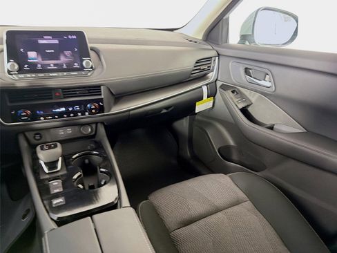 New 2026 Nissan Rogue SV FWD image 23