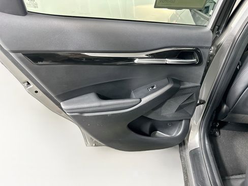 Used 2025 Kia Seltos S FWD image 26