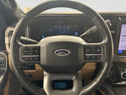 Used 2024 Ford F450 Lariat w/ Camper Package AWD/4WD image 15