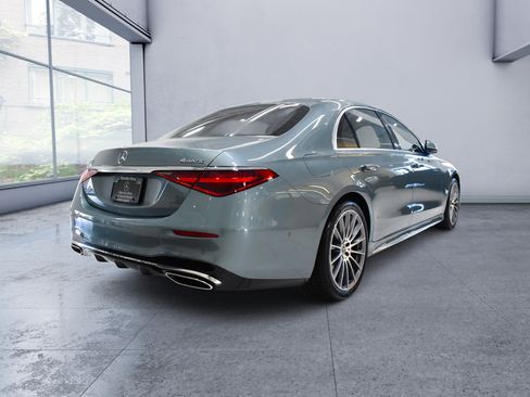 Certified 2025 Mercedes-Benz S 580 4MATIC Sedan image 6