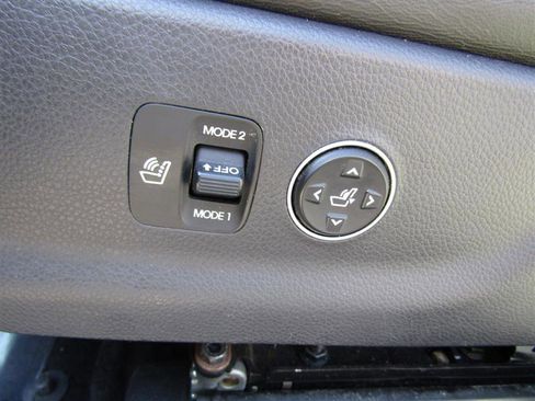 Used 2013 Hyundai Equus Ultimate image 13