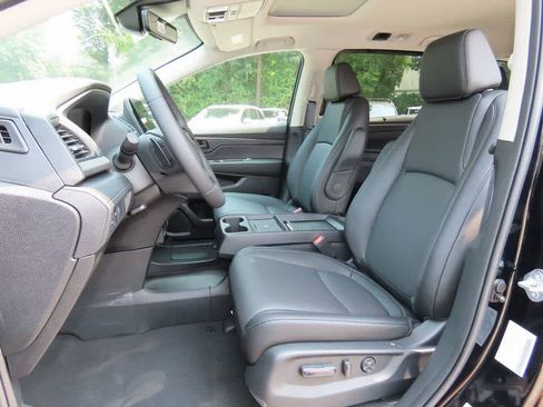 New 2026 Honda Odyssey EX-L image 12