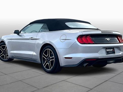 Used 2018 Ford Mustang Premium image 12