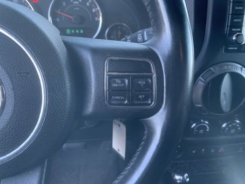 Used 2013 Jeep Wrangler Unlimited Sahara w/ Dual Top Group image 15