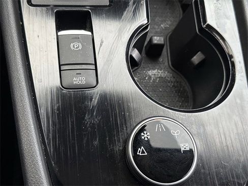 Used 2022 Nissan Rogue SV image 22