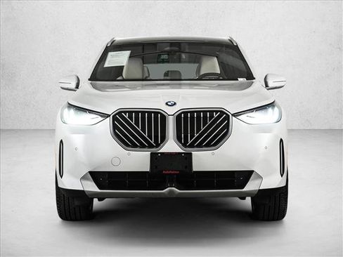 Used 2025 BMW X3 xDrive30i w/ Convenience Package image 2