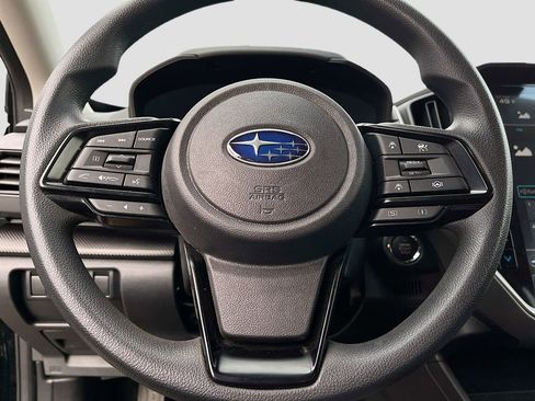 Used 2025 Subaru Crosstrek 2.0i Premium image 11