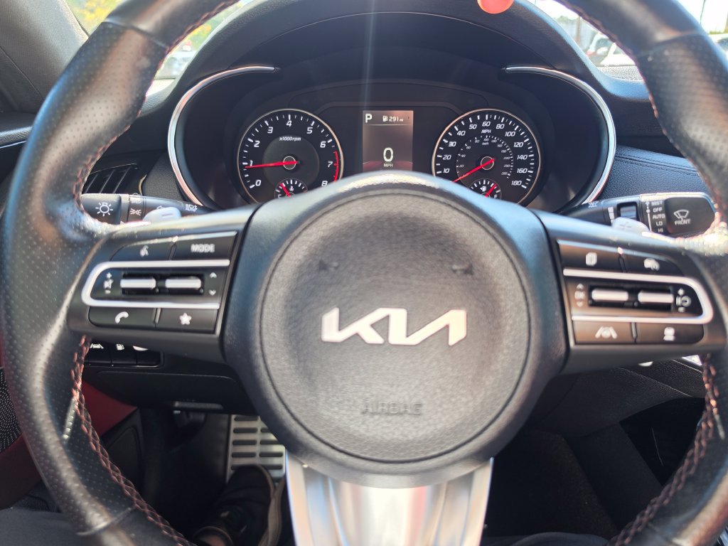 Certified 2023 Kia Stinger GT-Line w/ Sun & Sound Package AWD/4WD image 19