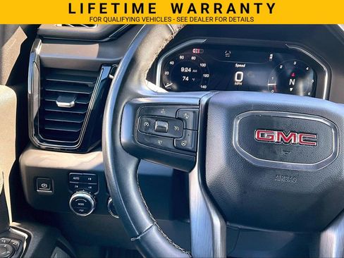 Used 2024 GMC Sierra 2500 AT4 w/ AT4 Premium Plus Package AWD/4WD image 24