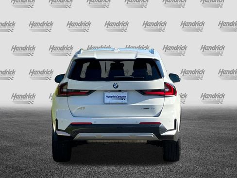 Used 2025 BMW X1 xDrive28i w/ Technology Package image 6