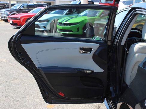 Used 2013 Toyota Avalon Limited FWD image 14