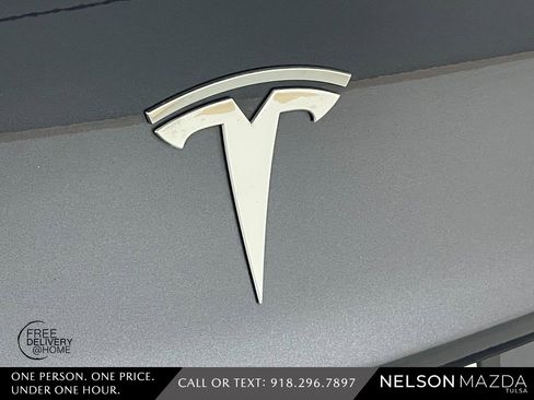 Used 2023 Tesla Model 3 Performance image 15
