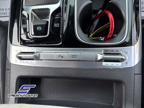 Used 2024 Kia Carnival SX image 18