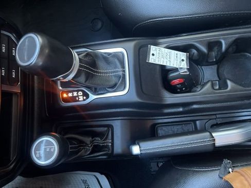 Used 2021 Jeep Gladiator Overland w/ Popular Equipment Package image 15