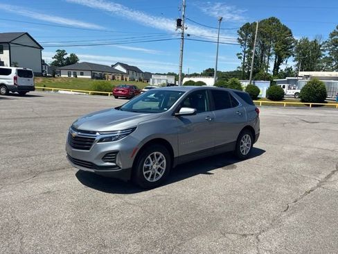 Used 2024 Chevrolet Equinox LT AWD/4WD image 46