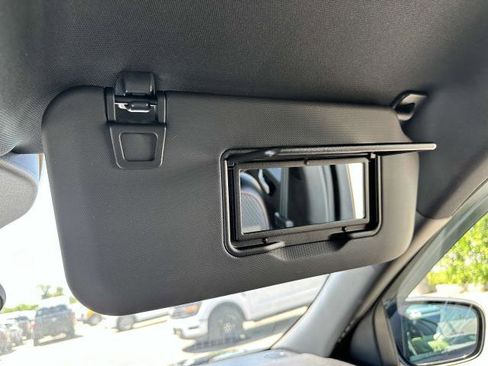 Used 2025 Ford Escape ST-Line w/ Tech Pack #1 image 29